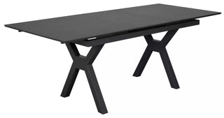 Der DeVries Ausziehtisch Hammond ist ein dunkelgrauer Ausziehtisch mit modernem Design und gekreuzten Beinen, ausgestattet mit einem Aluminium-Gestell, ideal als wetterbeständiger Gartentisch.