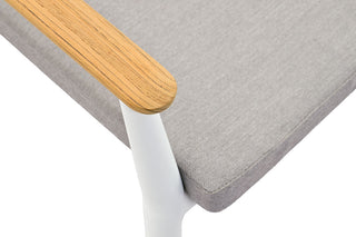 Solpuri Stapelsessel Vera white m. Teakarmlehne